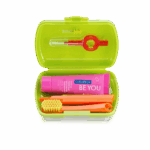 CURAPROX BE YOU TRAVEL SET DENTIFRICE PASTEQUE DOUCE 10ML BROSSE A DENTS COMPACTE DEUX BROSSETTES INTERENTAIRES