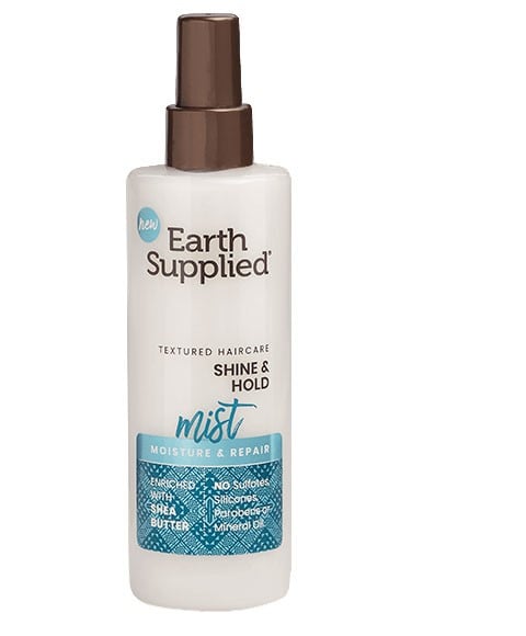 Brume brillante et tenue fournie par la Terre 