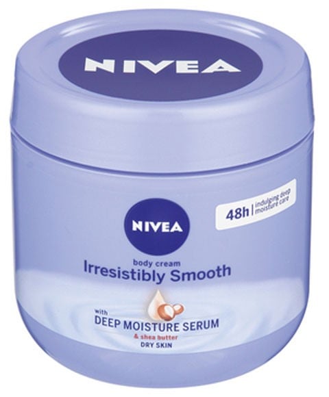 CRÈME POUR LE CORPS AU BEURRE DE KARITÉ IRRESISTIBLY SMOOTH NIVEA