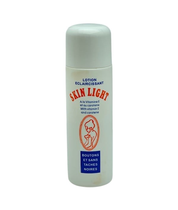 LOTION LÉGÈRE POUR LA PEAU À LA CAROTTE 